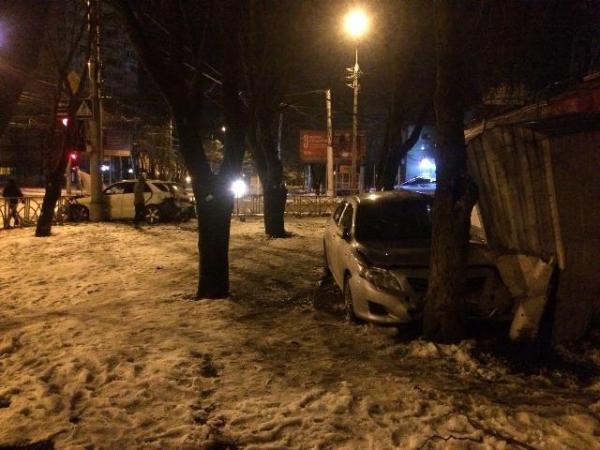 В центре Ставрополя в столкновении иномарок пострадали два человека